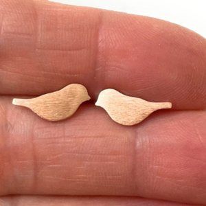 Rose Gold Stainless steel minimalist Birds post stud Earrings / m2